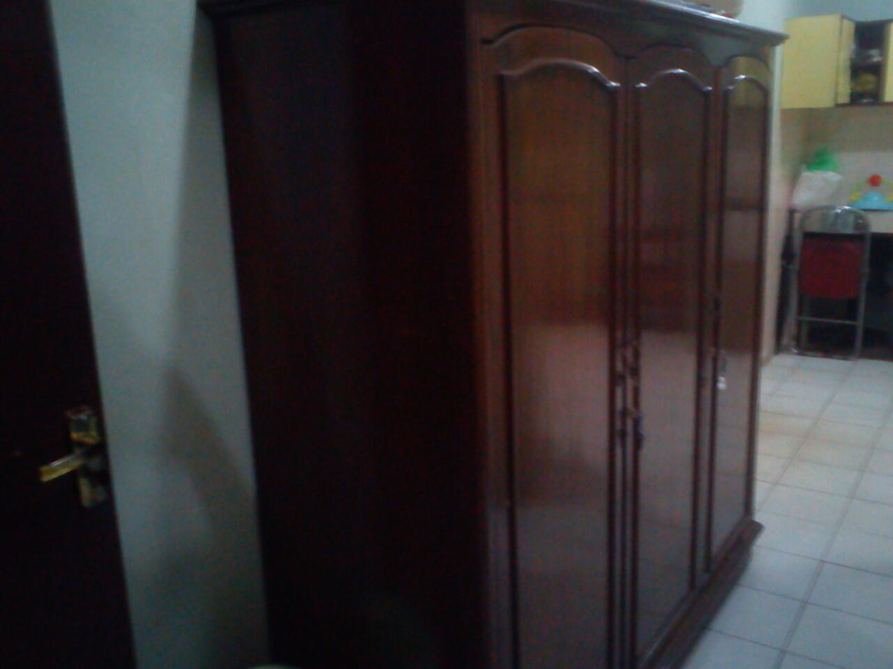 Jual lemari jati bekas