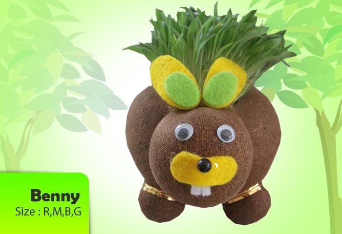 boneka potty ; boneka sekaligus pot yang lucu, unik dan bermanfaat