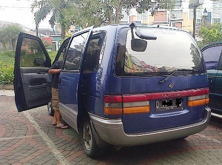 Nissan Serena CT23 Thn 96 Matic