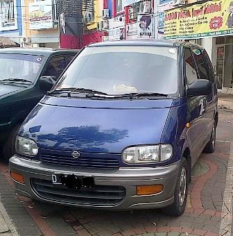 Nissan Serena CT23 Thn 96 Matic