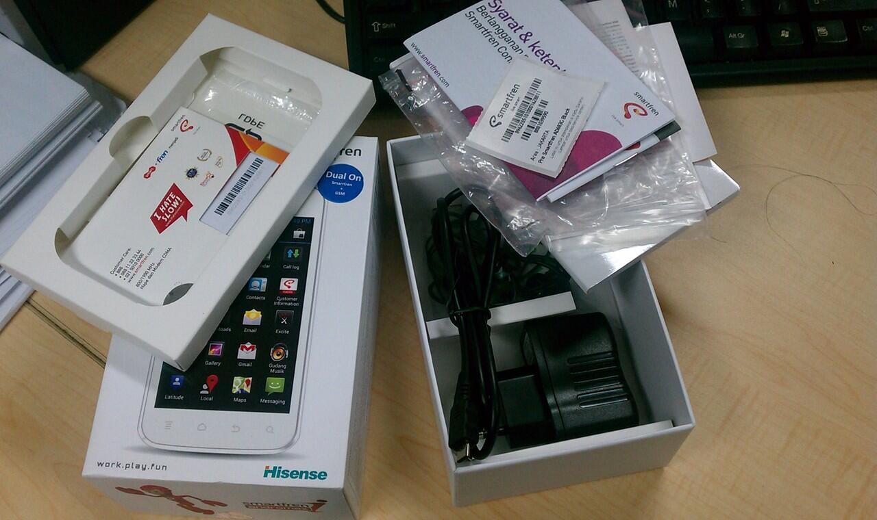 BNOB smartfren andromax i spek mantab dual core dual on gsm cdma ips 4 inch + bonus