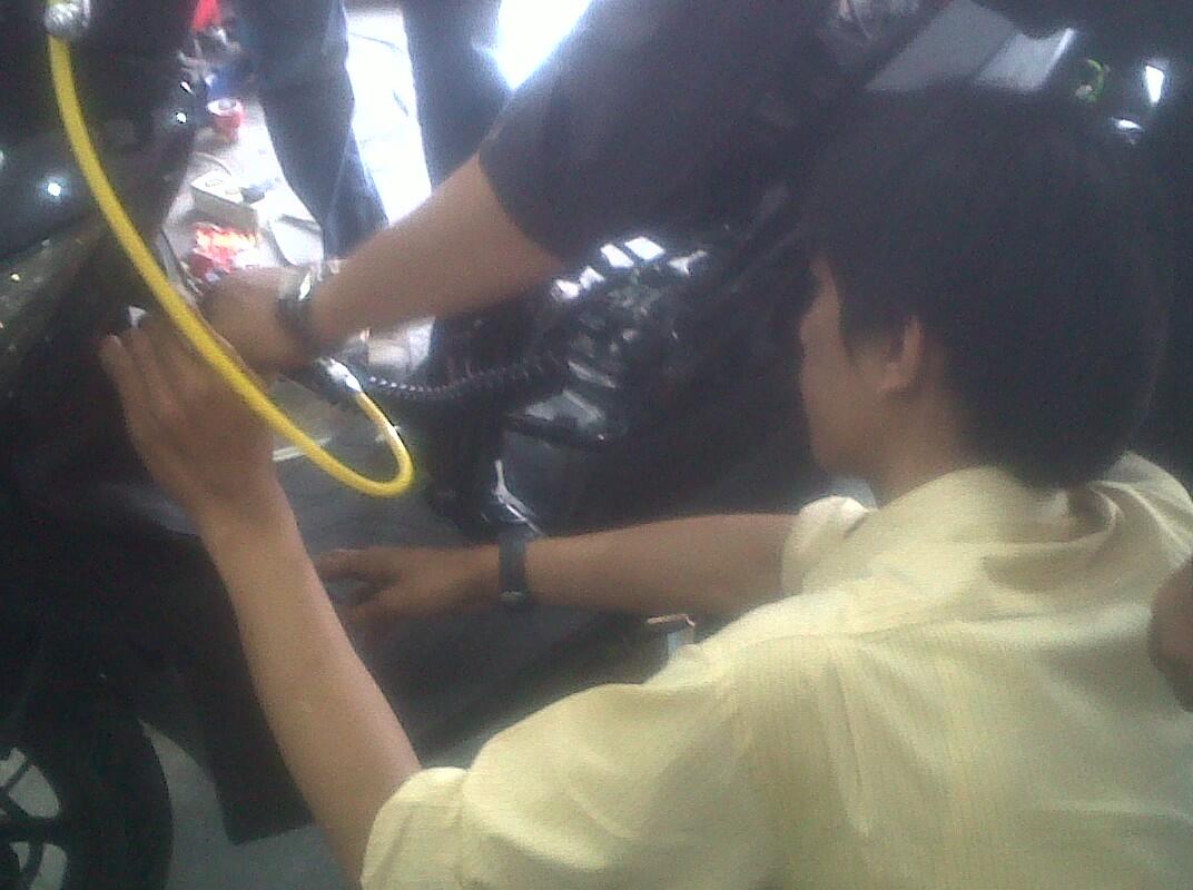 alat service kendaraan injection yamaha honda( injection cleaner tool set by WURTH )