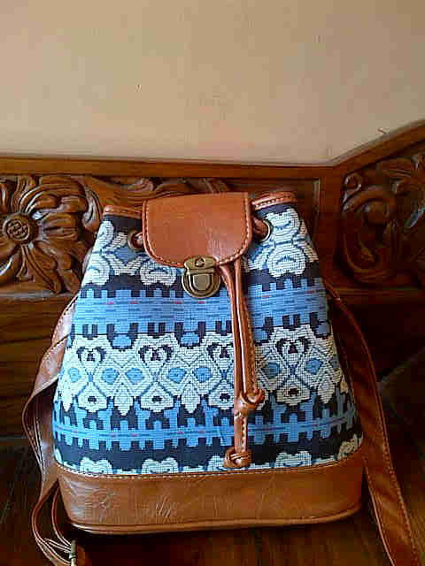 KODE : STACY TRIBAL