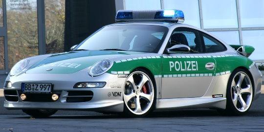 10 Mobil Supercar yang dimiliki Polisi di Dunia