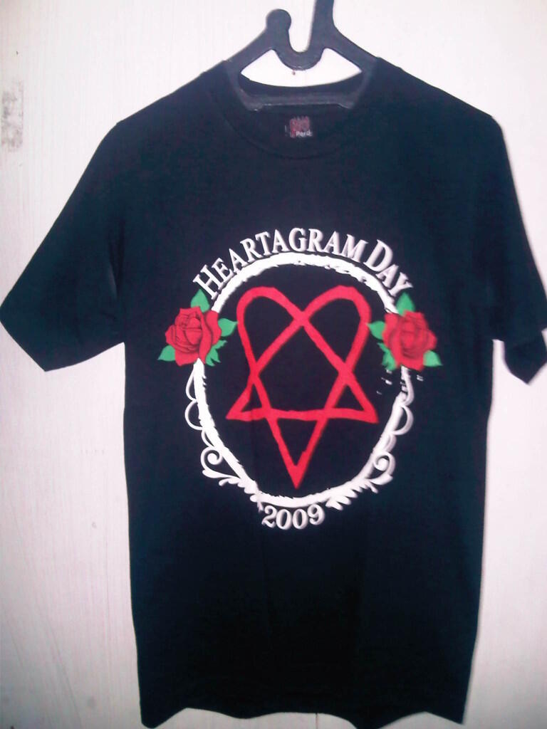 The Devil Wears Prada & Heartagram T-Shirt
