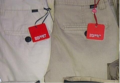 CHINO PANTS,DENIM,T-SHIRT