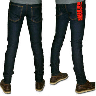 CHINO PANTS,DENIM,T-SHIRT