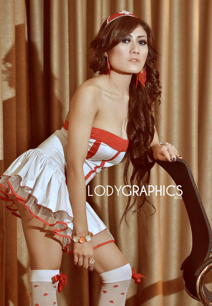 SEXY NURSE - AURELL LIU