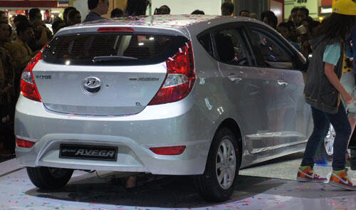 hyundai grand avega ready stock siap kirim.....proses cepat,
