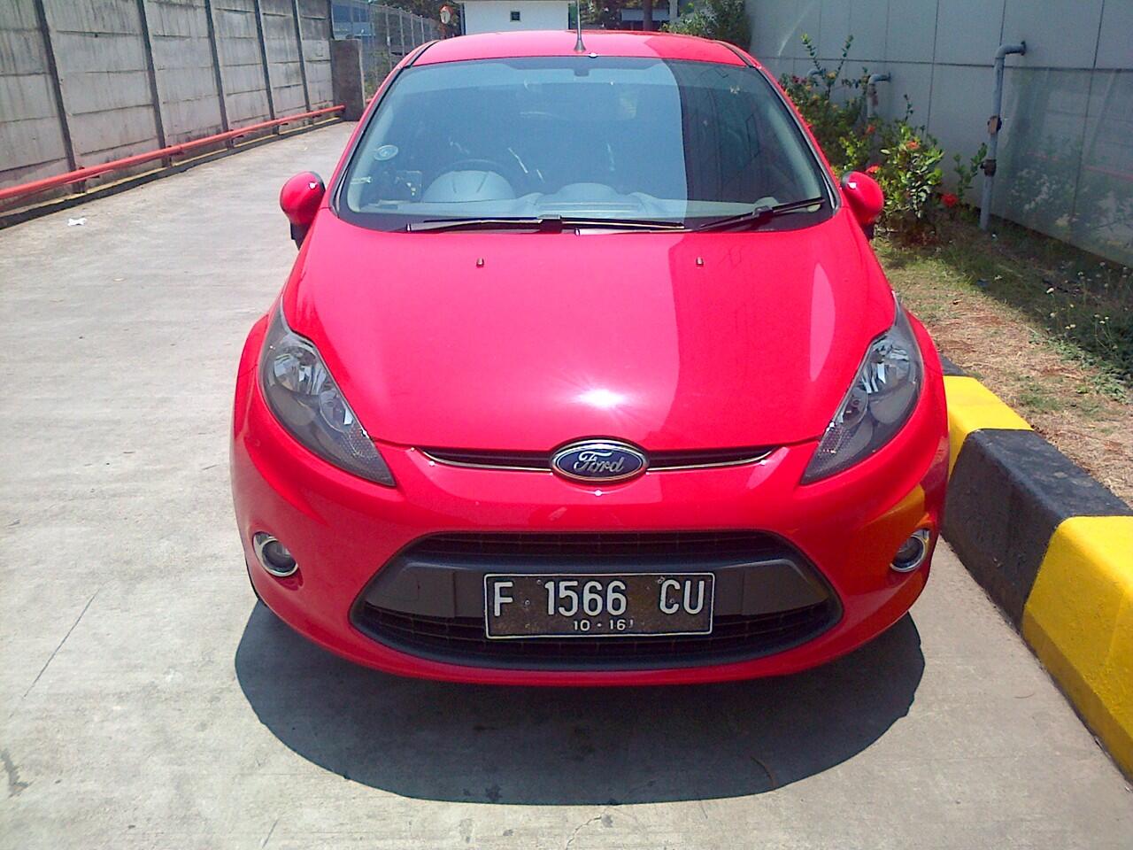 Jual Cepat Ford Fiesta Trend Automatic th.2011 hanya Rp. 162.000.000