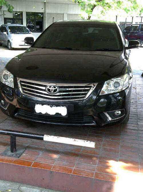 New Camry 2.4V 2010