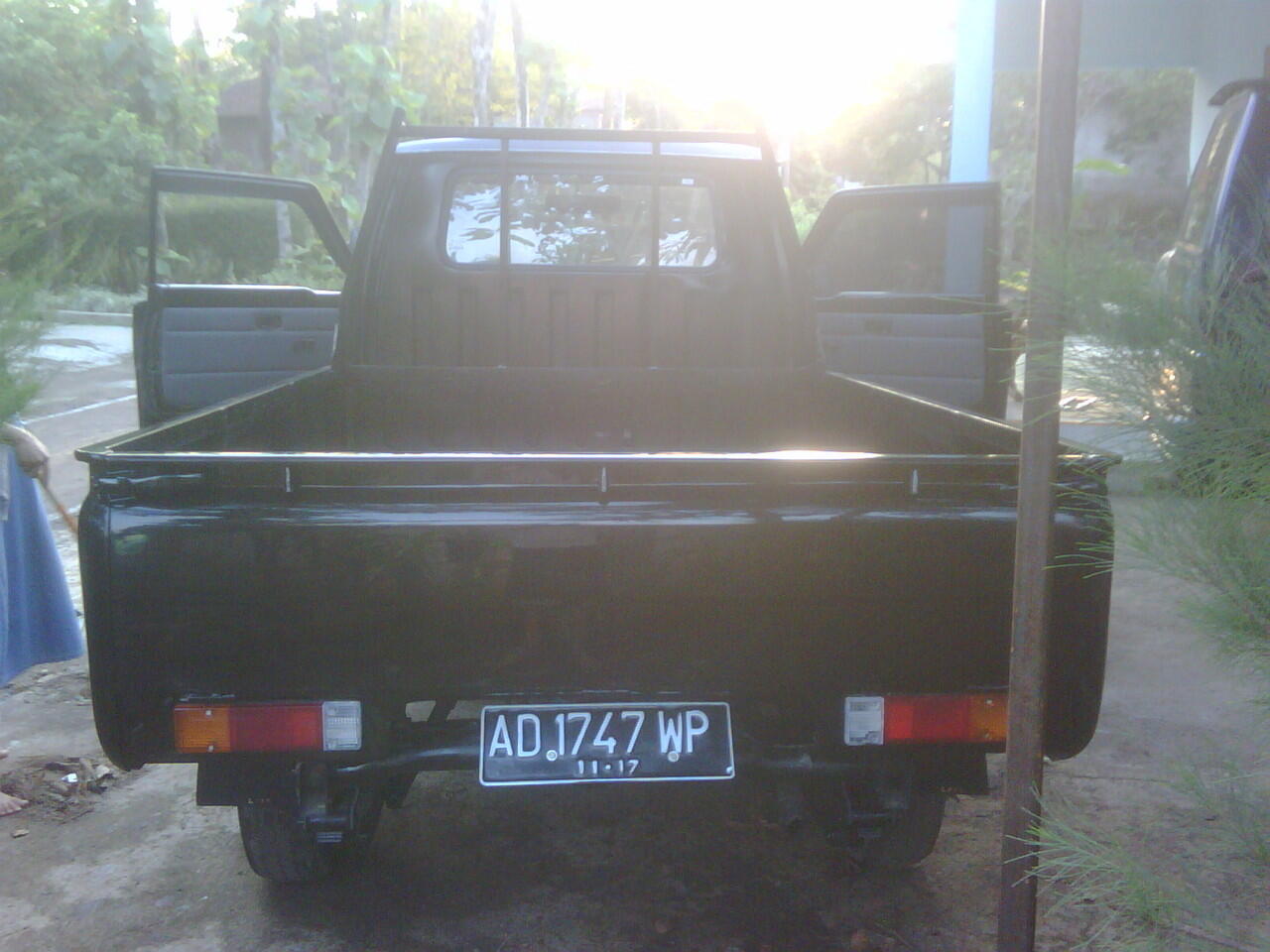 pick up L300 solar tahun 2000