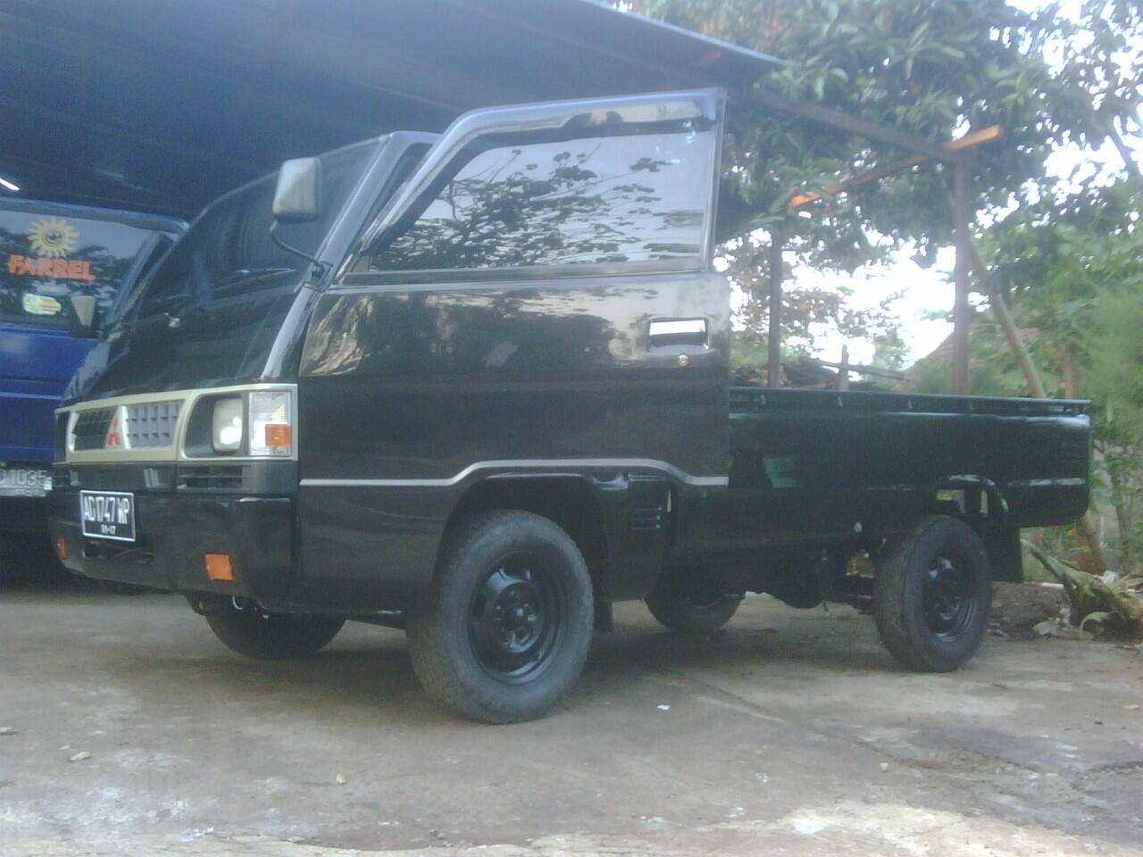 pick up L300 solar tahun 2000
