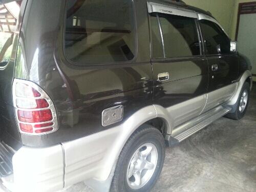 Isuzu Panther Touring Thn. 2003 / Coklat Tua
