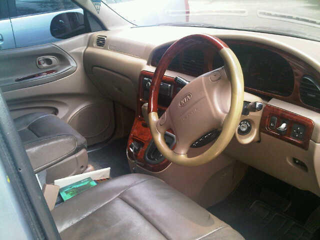Kia Carnival 2002 New Model Kondisi Istimewa
