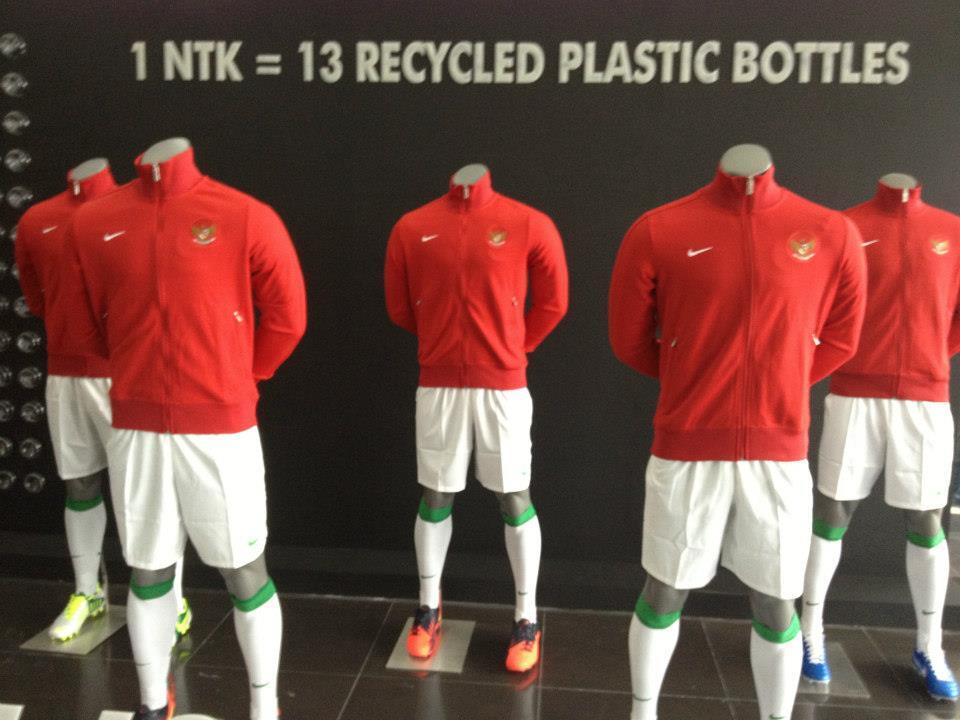 ini Gan Jersey terbaru TIMNAS untuk AFF 2012, keren &#91;PIC&#93;