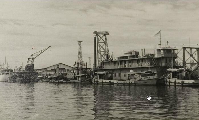 13 foto kawasan Tanjung priok tempo dulu (keren banget gan)