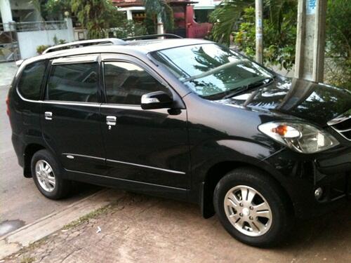 Xenia XI Sporty Black