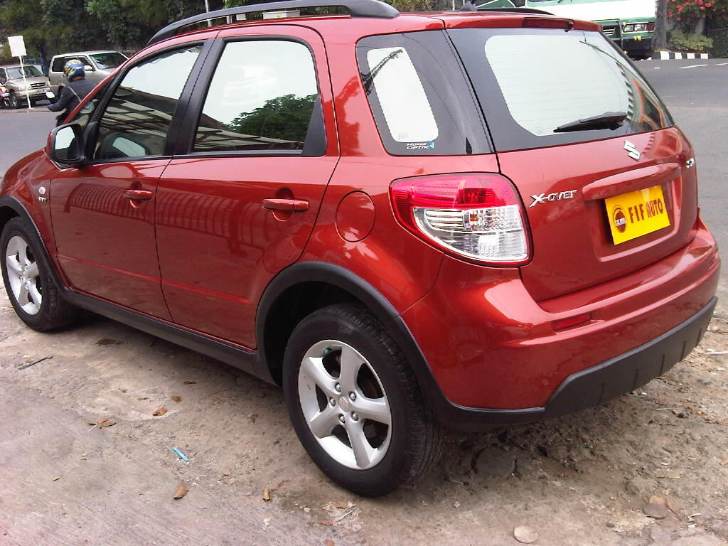 SUZUKI SX4 X-OVER AT 2008 ORANGE METALIK