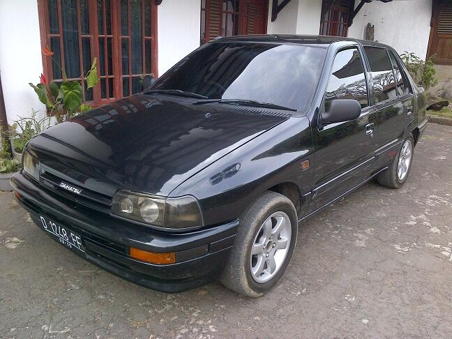 classy saloon 1991