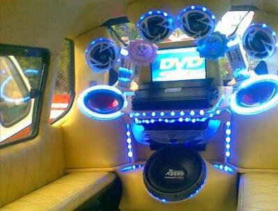 Mobil Angkot BerGaya Fast and Furious