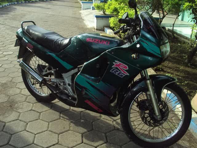Mampir Gan... Ada Suzuki RGR 150 !!