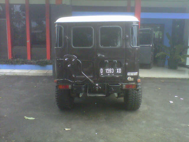 Toyota Jeep thn'82