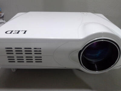 jual projector murah,,cek tkp gan