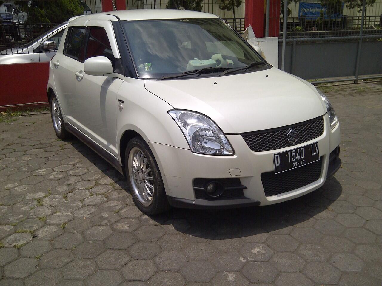 SUZUKI SWIFT GT M/T 2007 CBU WHITE ( Bandung)