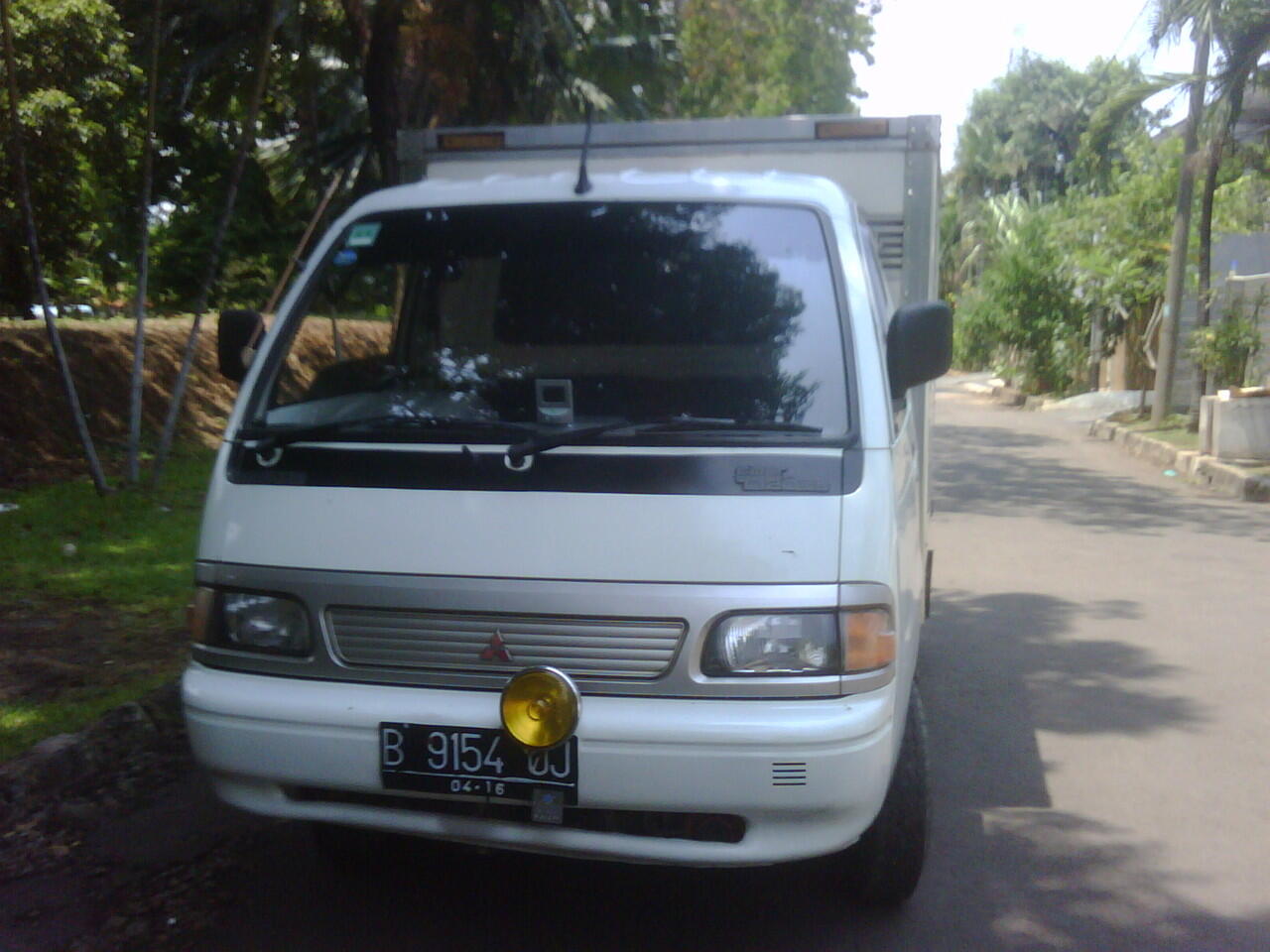 Dijual Mobil Box Mitsubishi T 120 SS
