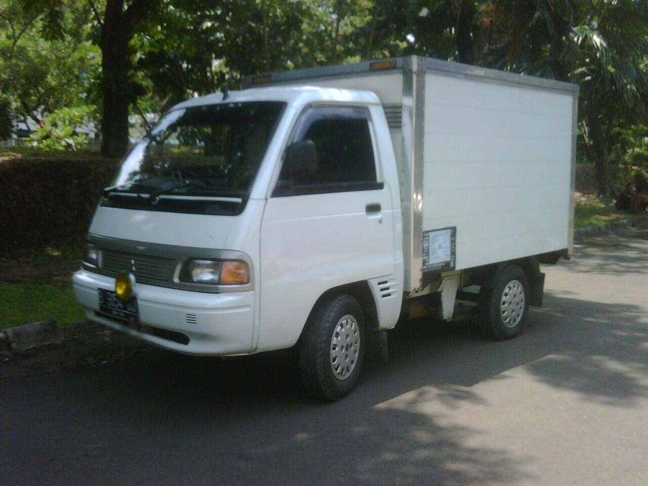 Dijual Mobil Box Mitsubishi T 120 SS
