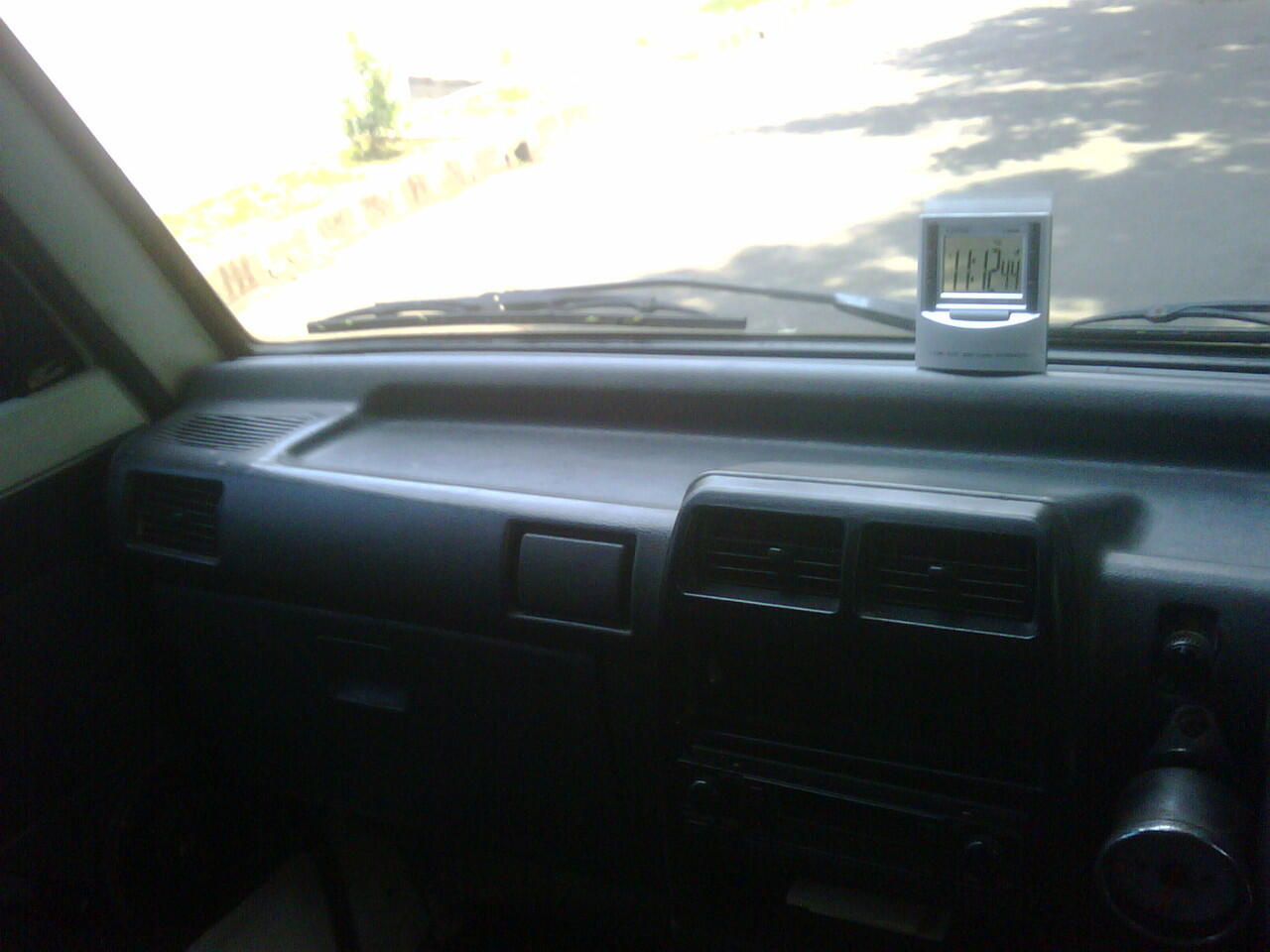 Dijual Mobil Box Mitsubishi T 120 SS
