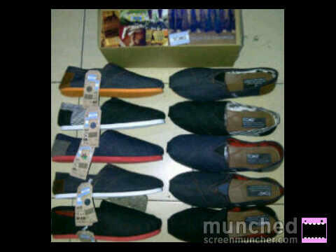 TOMS SHOES MURMER! KUALITAS NOMOR 1!!