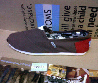TOMS SHOES MURMER! KUALITAS NOMOR 1!!