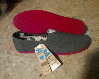 TOMS SHOES MURMER! KUALITAS NOMOR 1!!