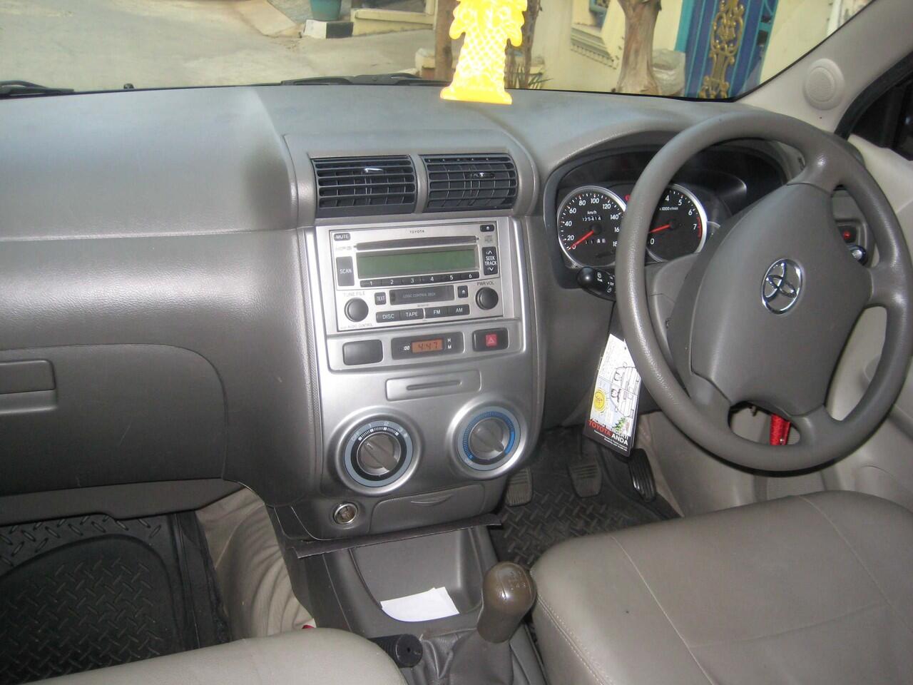 WTS TOYOTA AVANZA tipe S 1.5 M/T Tahun 2011, Kondisi LuarBiasa !!
