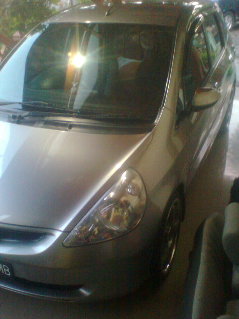 JUAL HONDA JAZZ 2005, ISUZU PHANTER 1994 HI GRADE