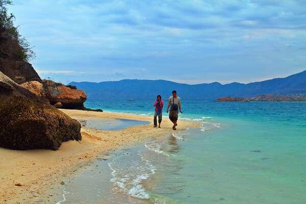 Bajo Pulo, Bagai Perawan Tak Terjamah dari NTB