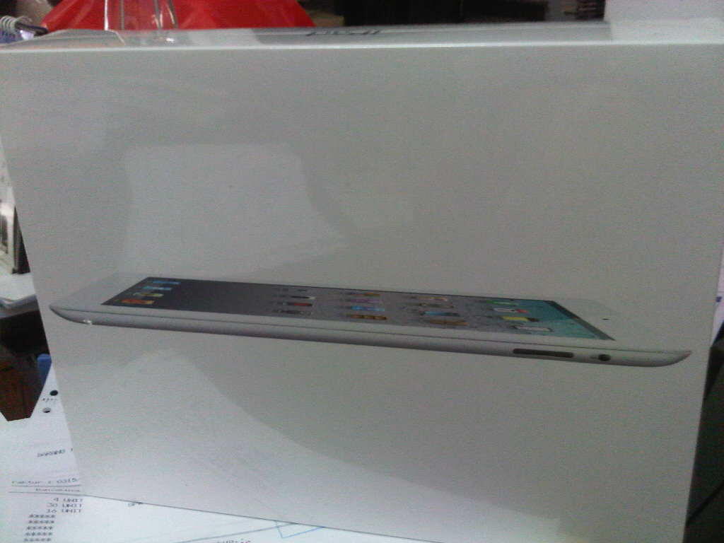 IPAD 2 3G+WIFI BARU LOHHHHHHHH SEGEL GARANSI APPLE CEKIDOT