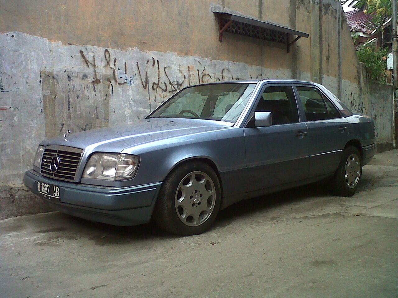 dijual mercedes-benz E-320 masterpiece