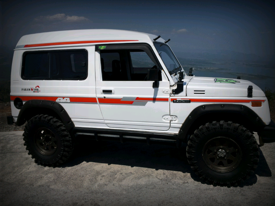 SUZUKI JIMNY SJ410 LWB BRI TH 1992 PUTIH ( 4x4 )
