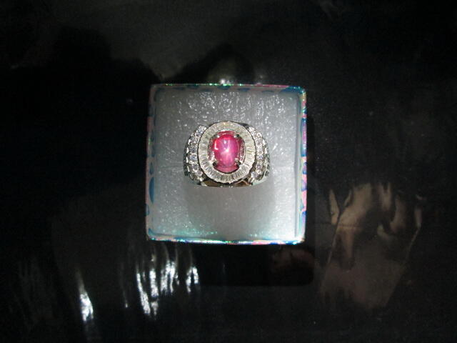jual pink safir selon ster.. kecil tp pedes.. kwalitas TOP
