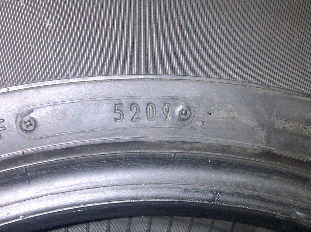WTS Ban Jeep / SUV Dunlop Grandtrek AT