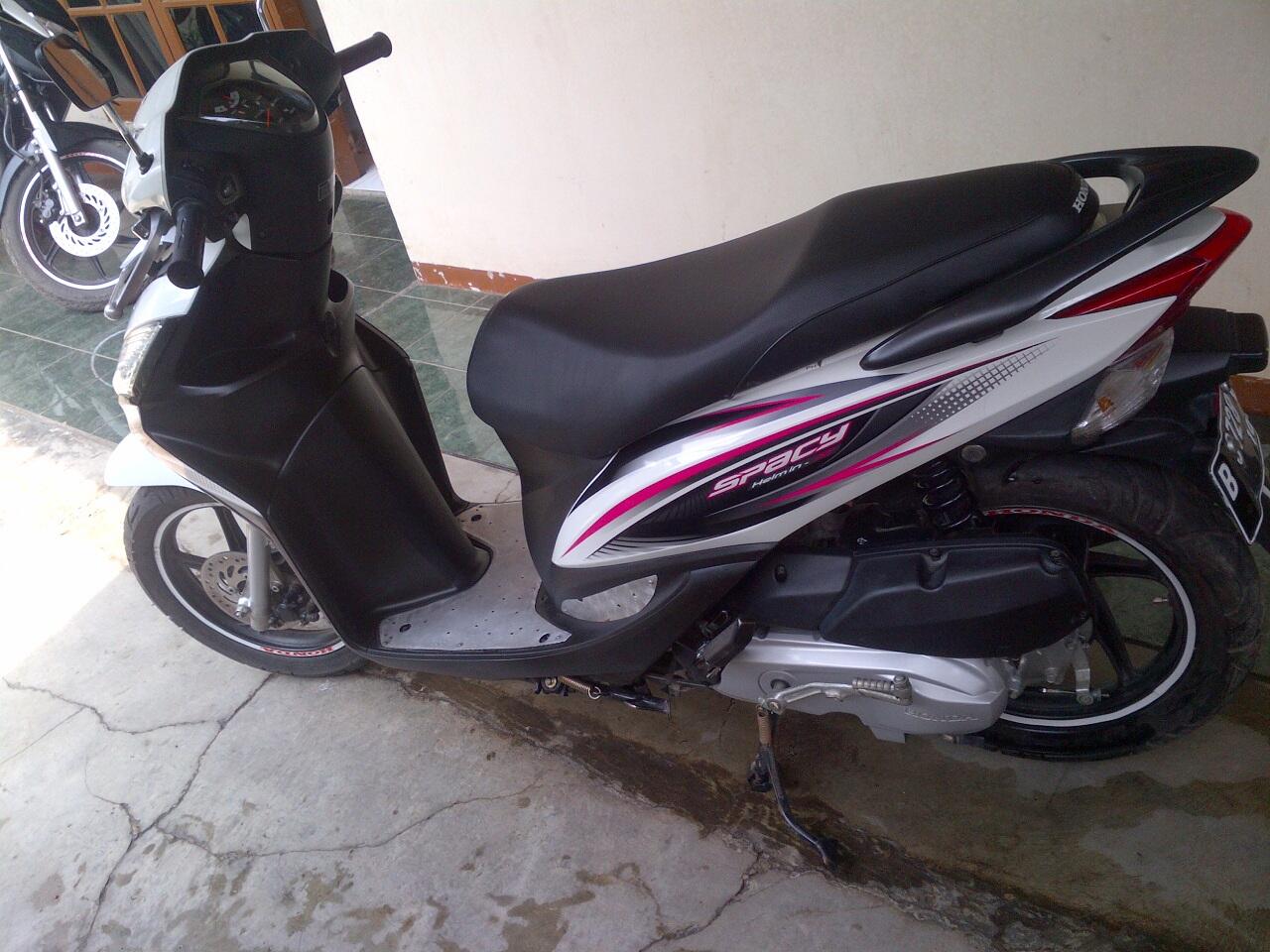 HONDA SPACY 2011 LOW KM JUST 9000an like new murah aja