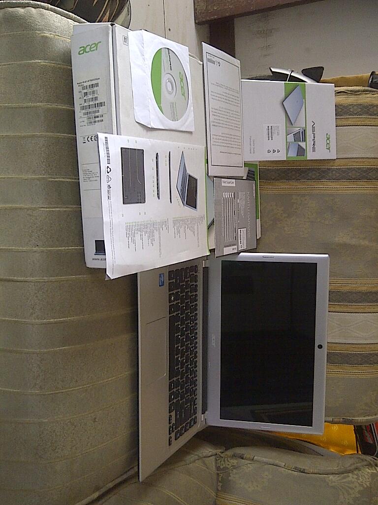 NOTEBOOK SLIM ACER V5 B877 GRNSI PJG LIKE NEW