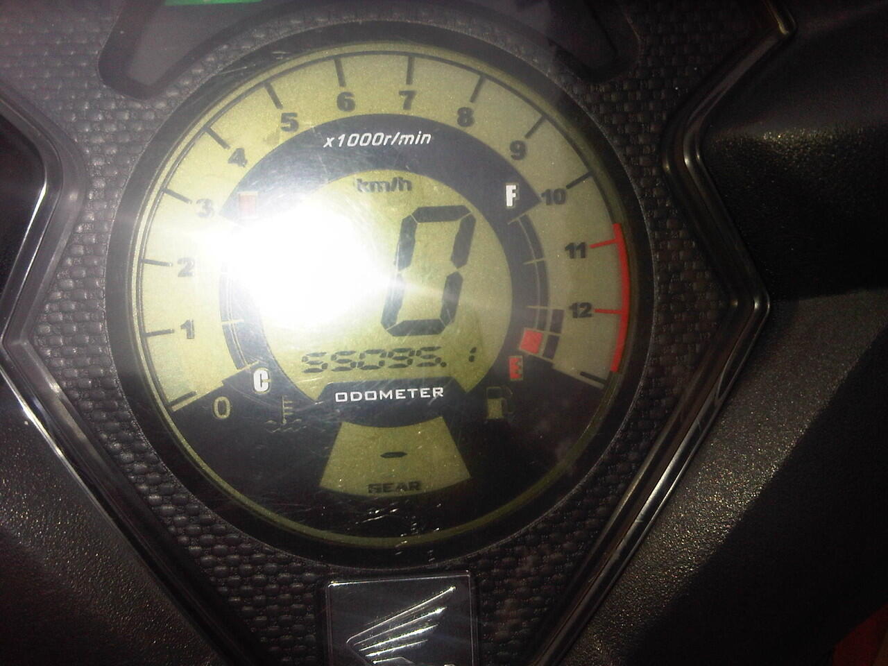 WTS HONDA CS-1 MERAH HITAM,MURAH AJA JUAL CEPET (BU)BONUS HELM INK 4 BUYER