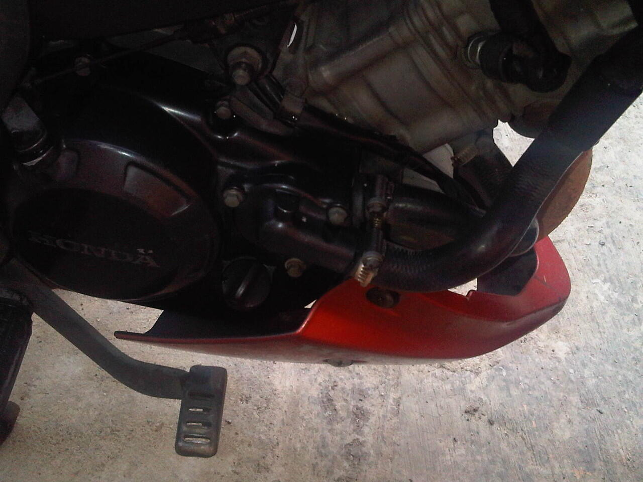 WTS HONDA CS-1 MERAH HITAM,MURAH AJA JUAL CEPET (BU)BONUS HELM INK 4 BUYER