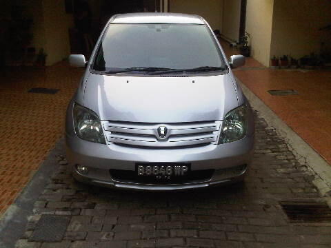 For Sale Toyota IST 1500cc 2004 "Jok Kulit, HID"
