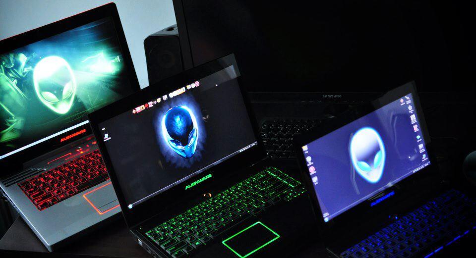 Yang Blom tw gambar Model PC/Laptop Alienware Msk Gan!