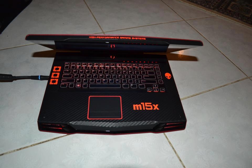 Yang Blom tw gambar Model PC/Laptop Alienware Msk Gan!